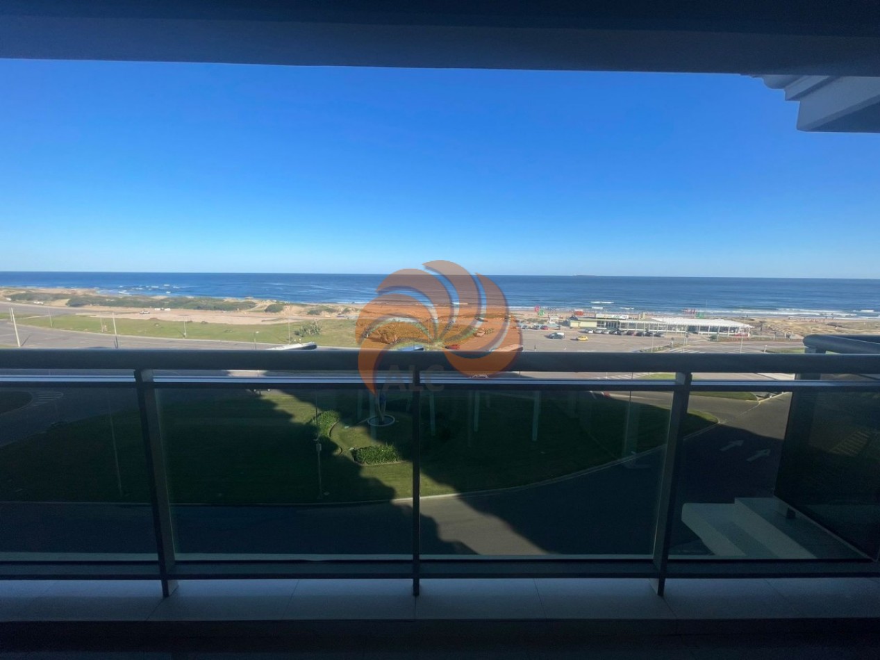 Apartamento en Imperiale 3 dormitorios con vista al mar